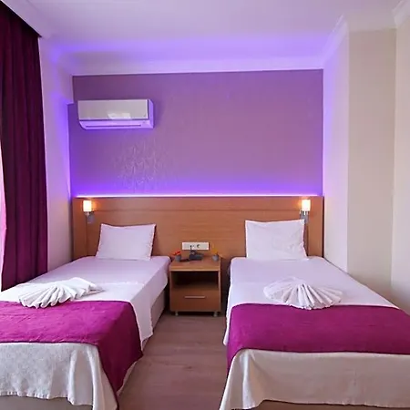 Otel Siriusmi Ciftlikkoyu