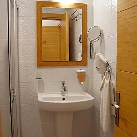 Siriusmi Otel